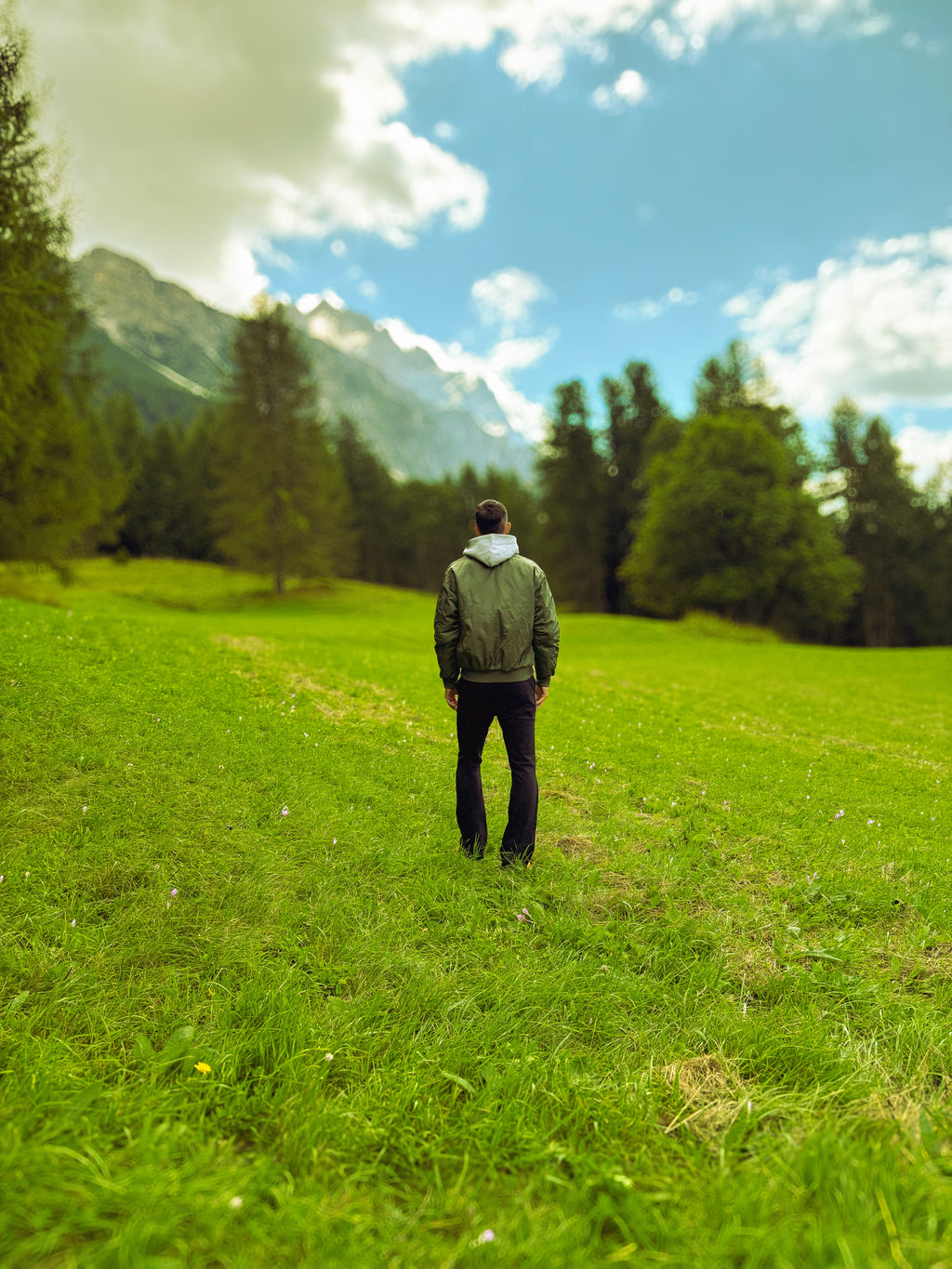 Lumiere Black Flared Sweatpants